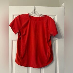 Lululemon red short sleeve shirt